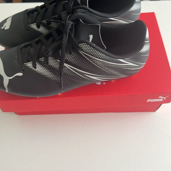 Puma - Men's Attacanto FG/AG Soccer Cleats - Picture 4 of 4